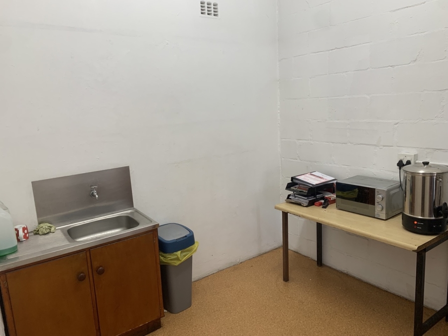 To Let commercial Property for Rent in Dal Josafat Western Cape